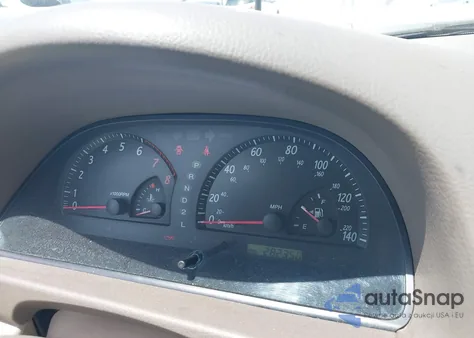 2002 Toyota Camry Le from USA, damaged, VIN JTDBE32KX20007521